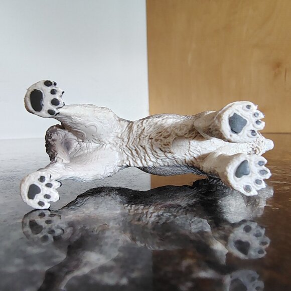 Papo Howling Wolf Figurine - Picture 13 of 16